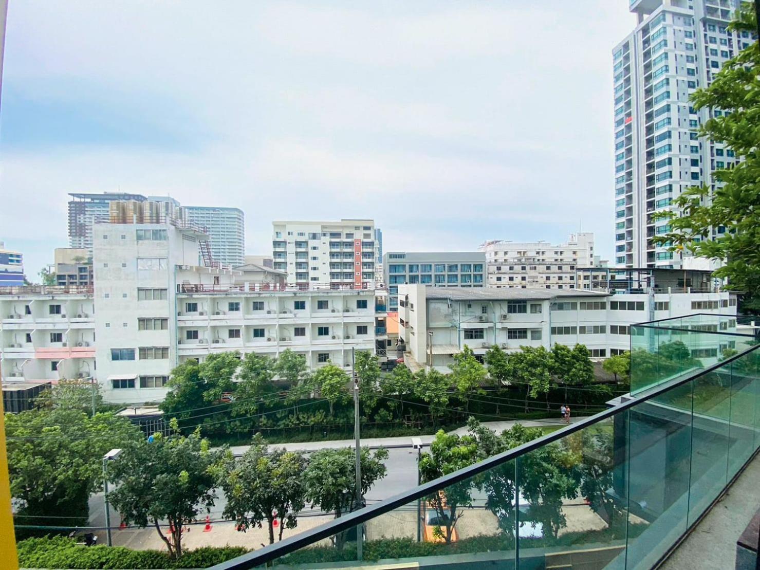 Edge Central Pattaya Vip Condo Exterior foto